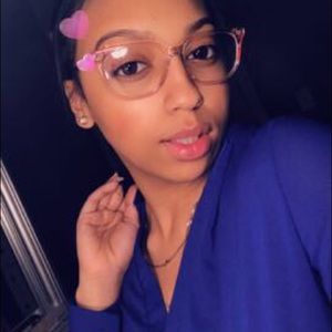 Meet your Posher, Kaylla